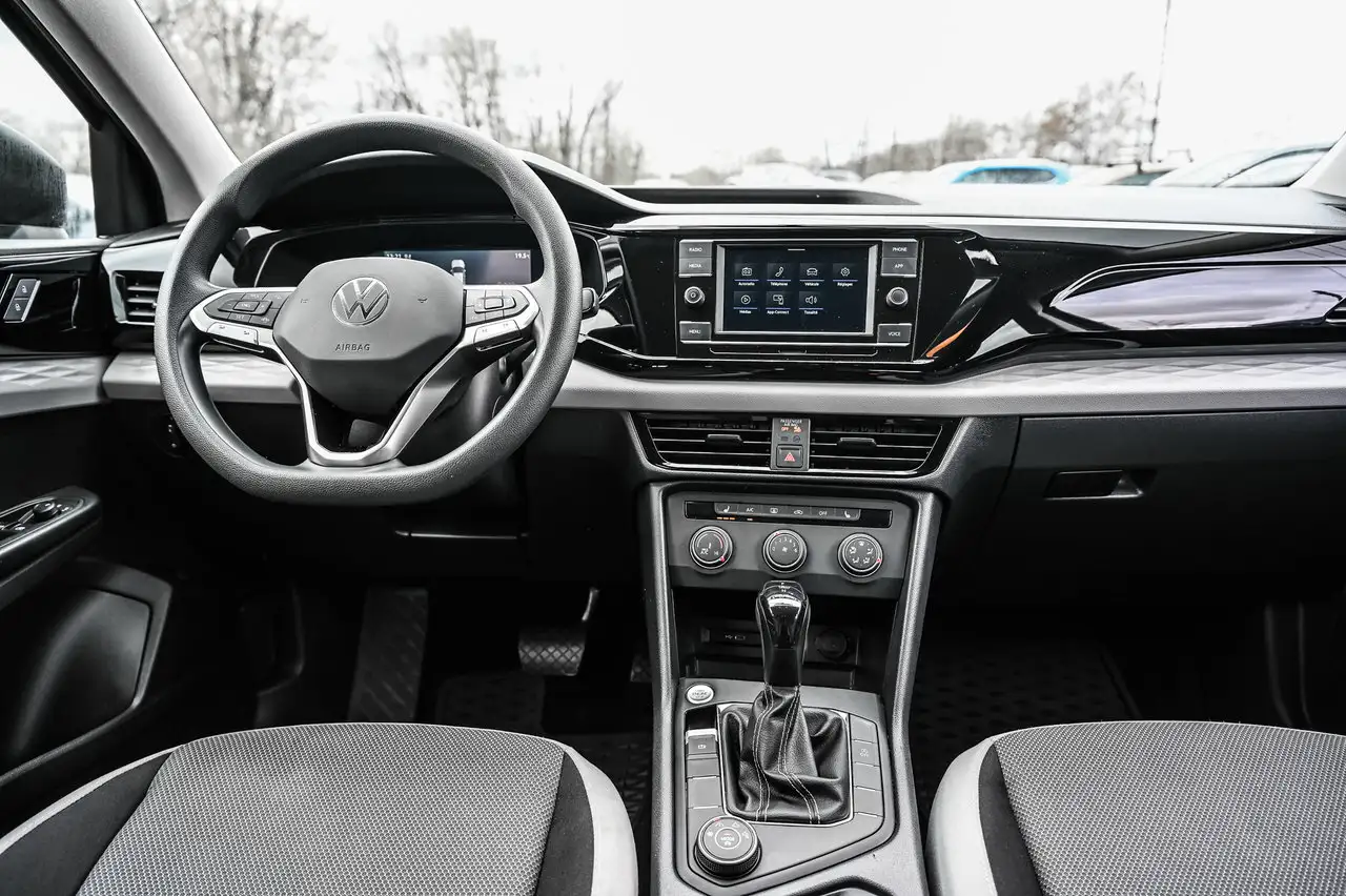 Volkswagen Taos снимка Volkswagen Taos