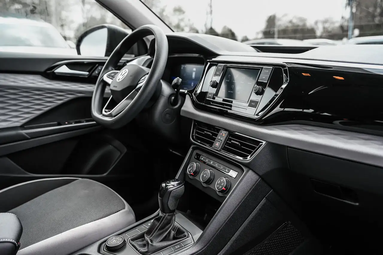 Volkswagen Taos снимка Volkswagen Taos