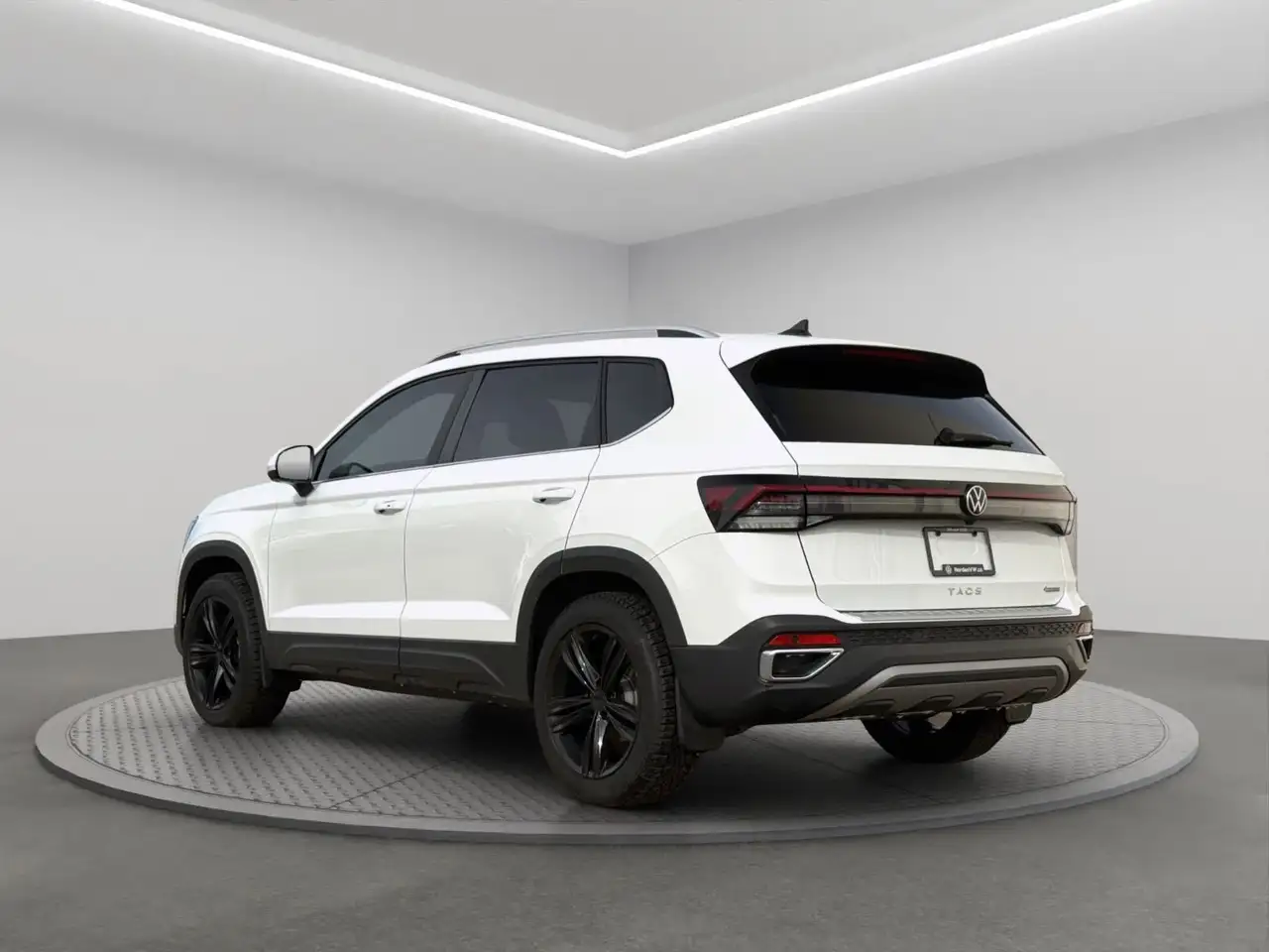 Volkswagen Taos снимка Volkswagen Taos