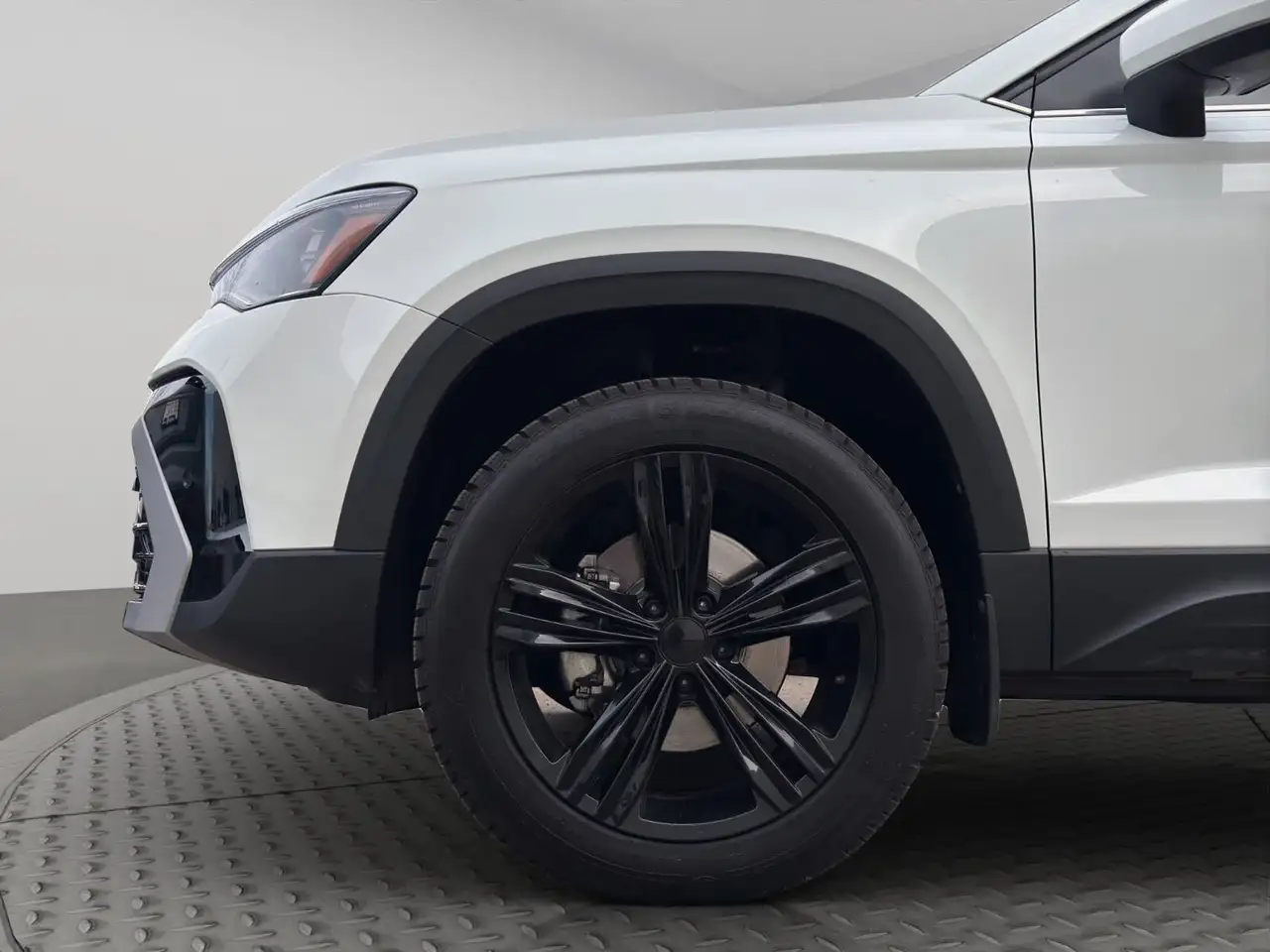 Volkswagen Taos снимка Volkswagen Taos