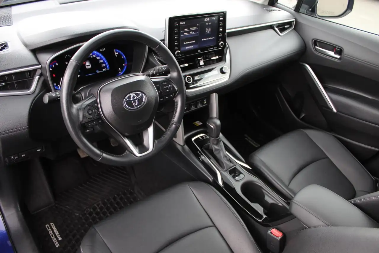 Toyota Corolla Cross снимка Toyota Corolla Cross