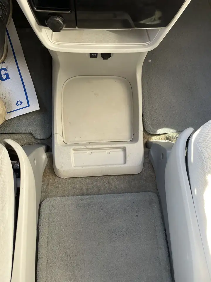Toyota Sienna снимка Toyota Sienna