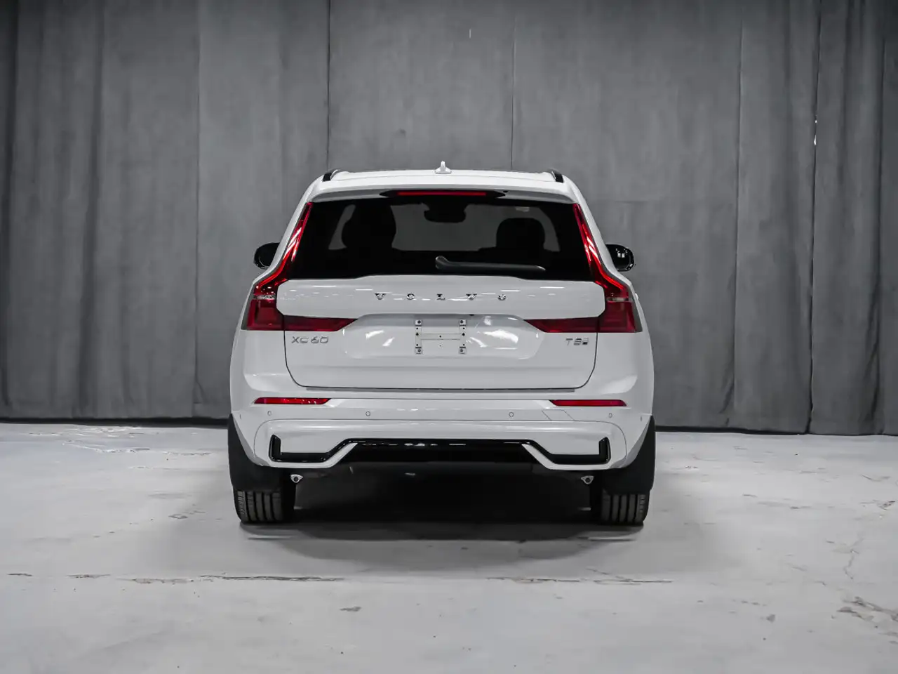 Volvo XC60 снимка Volvo XC60