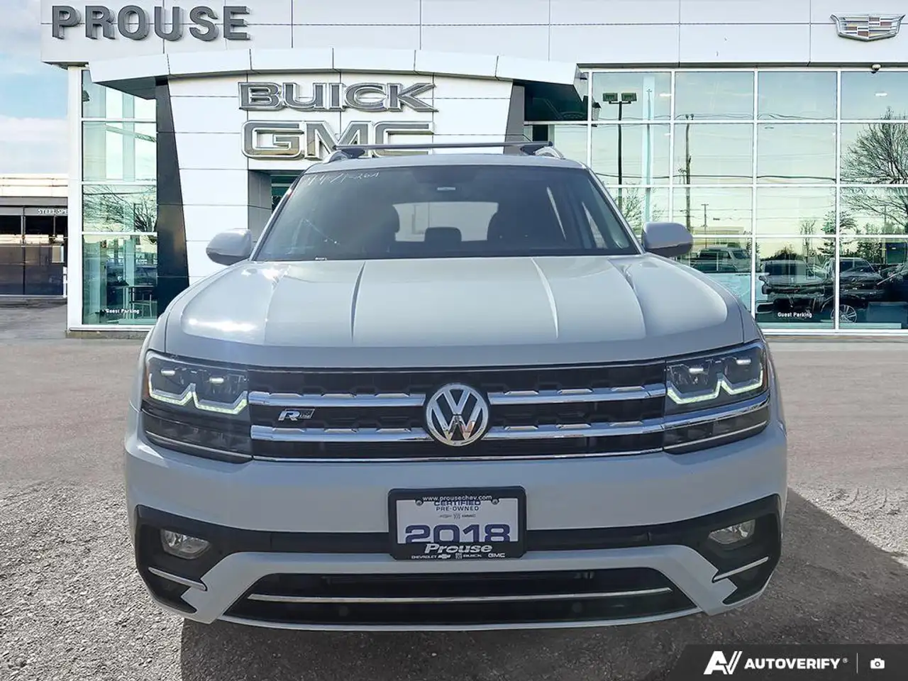 Volkswagen Atlas снимка Volkswagen Atlas