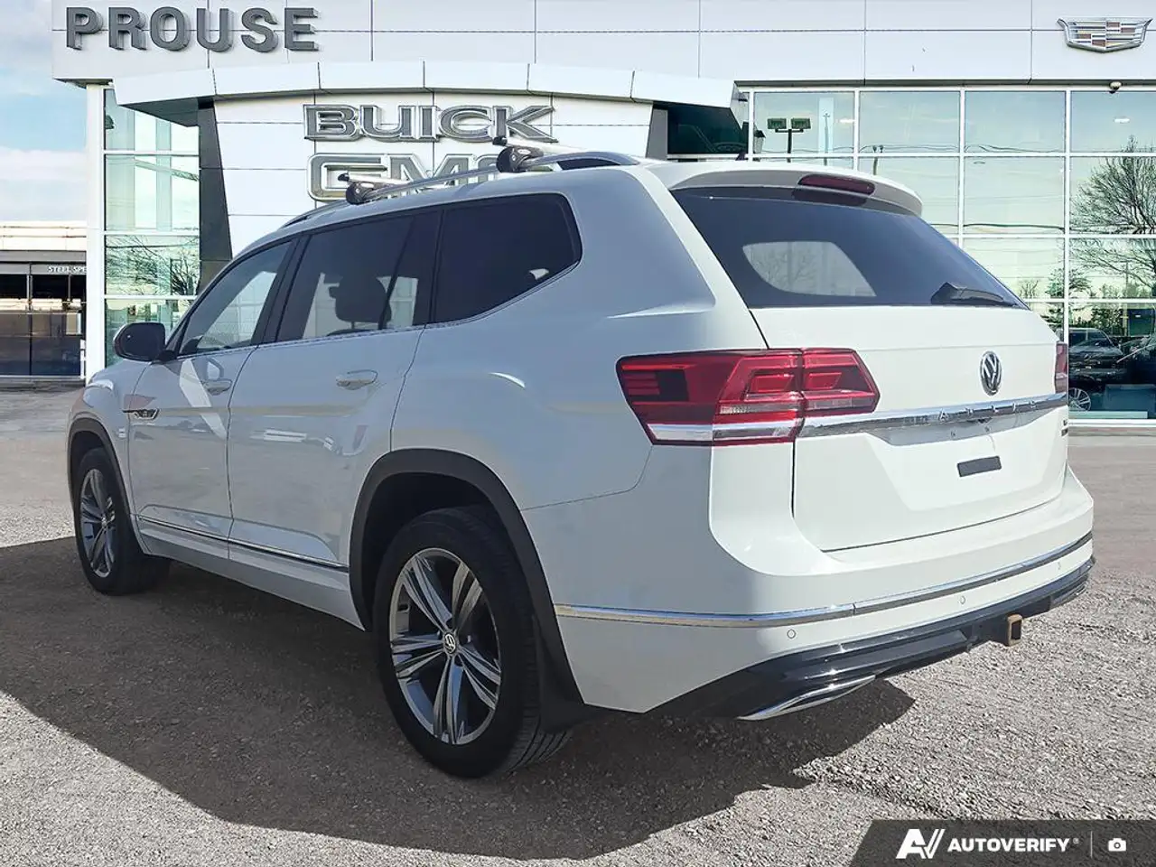 Volkswagen Atlas снимка Volkswagen Atlas