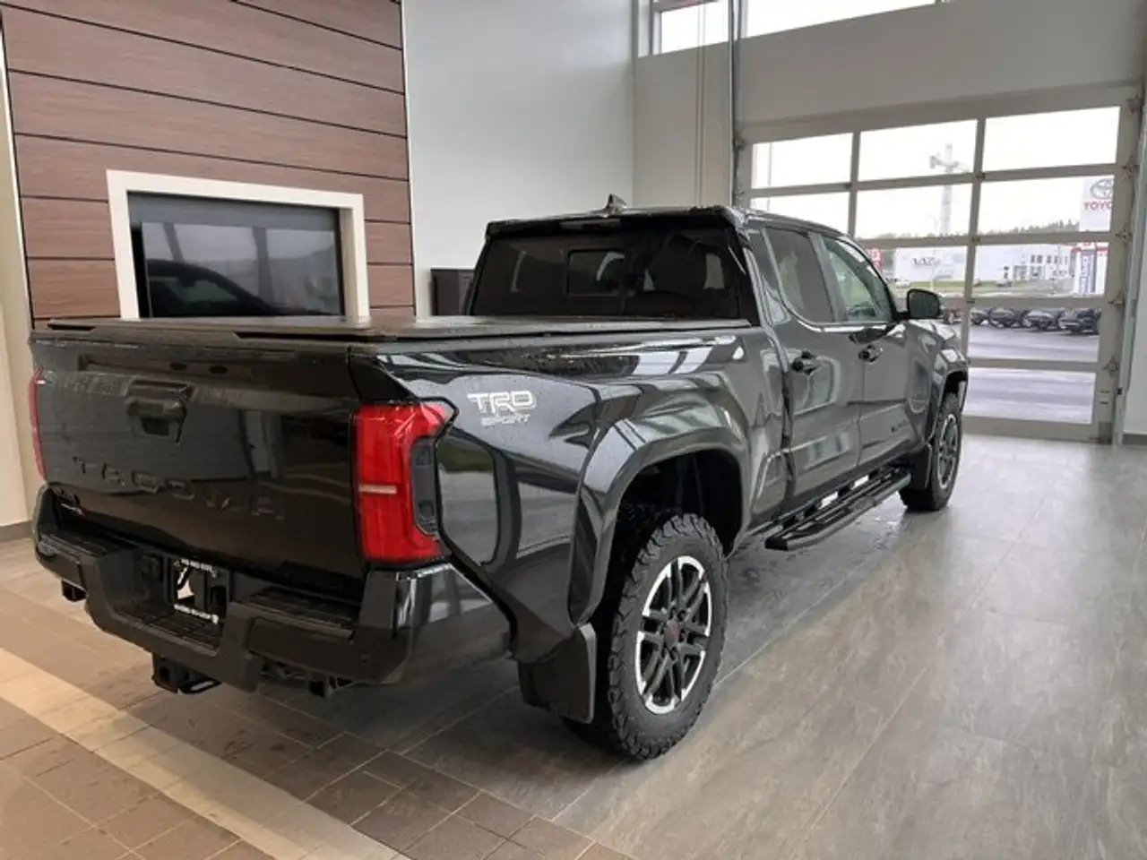 Toyota Tacoma снимка Toyota Tacoma