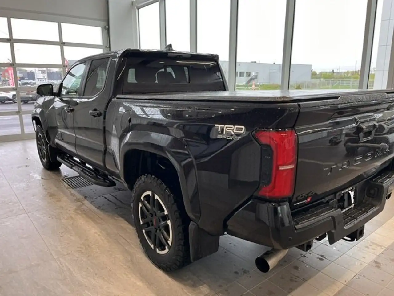 Toyota Tacoma снимка Toyota Tacoma