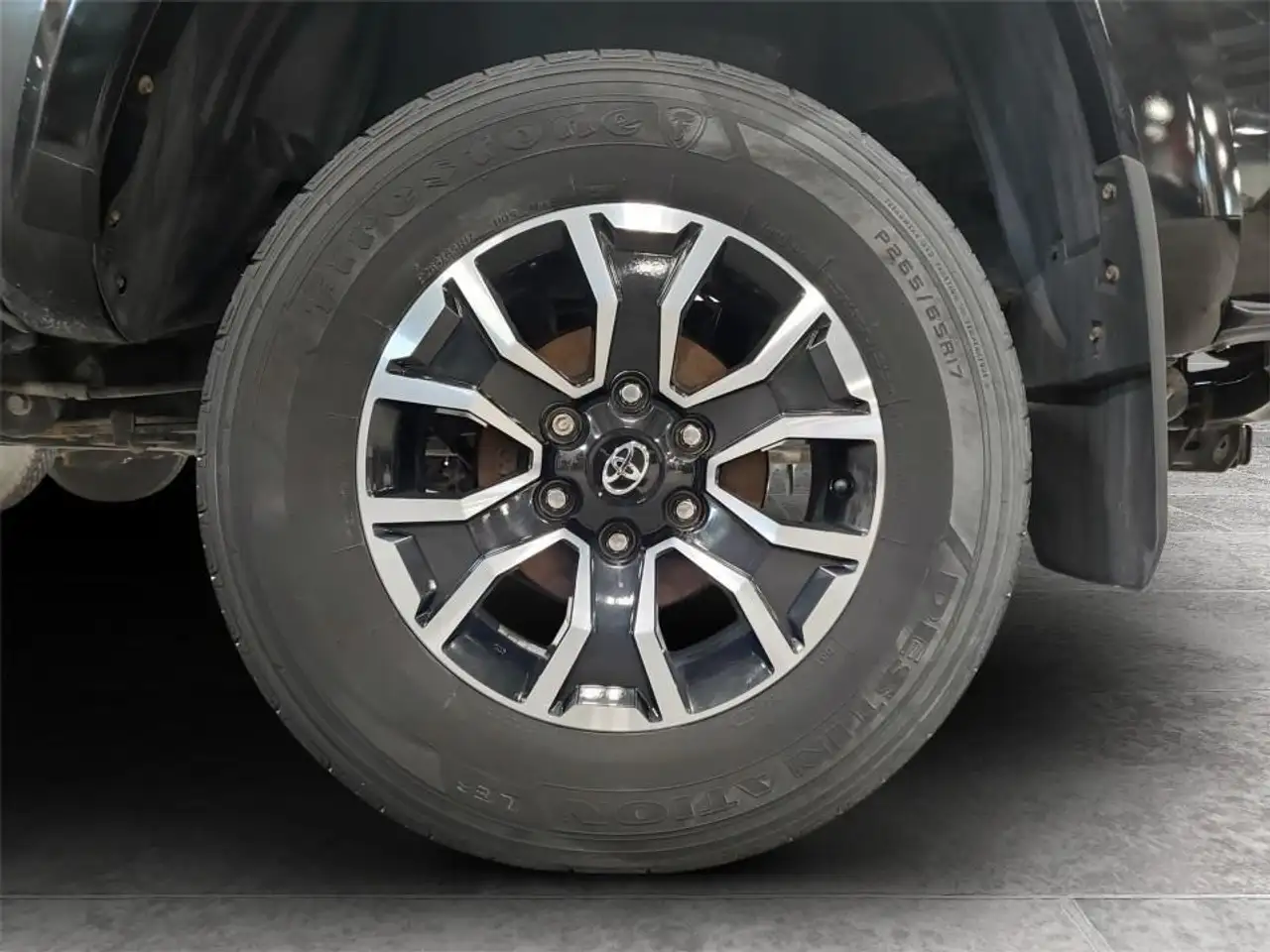 Toyota Tacoma снимка Toyota Tacoma