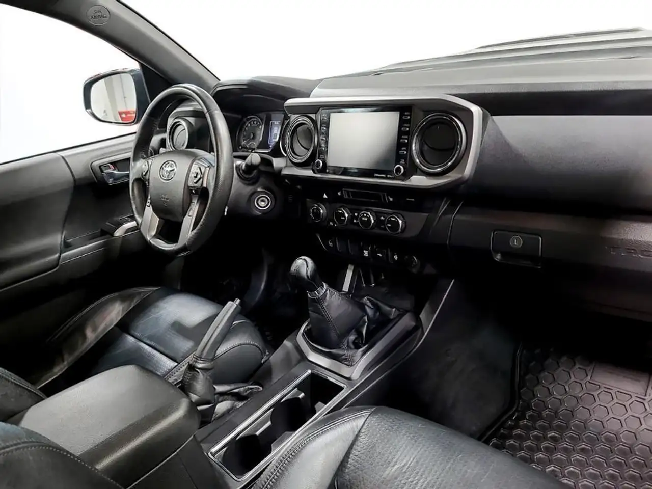 Toyota Tacoma снимка Toyota Tacoma