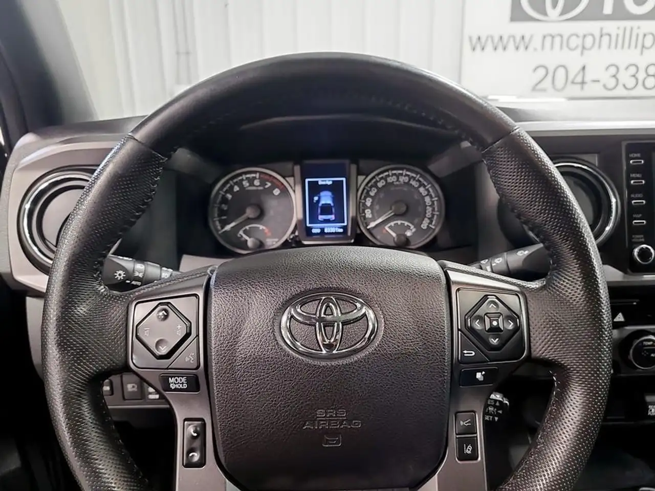 Toyota Tacoma снимка Toyota Tacoma