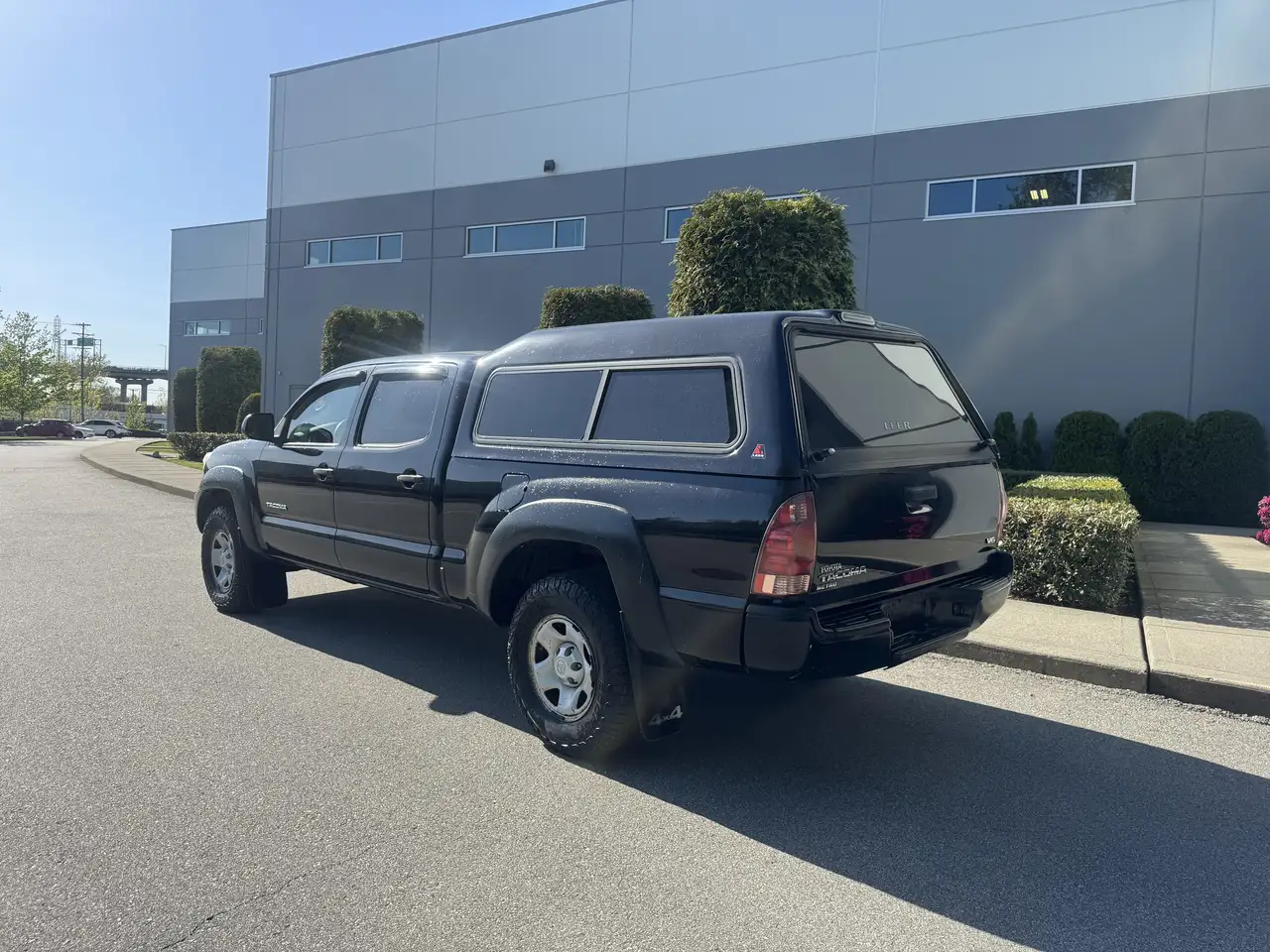 Toyota Tacoma снимка Toyota Tacoma