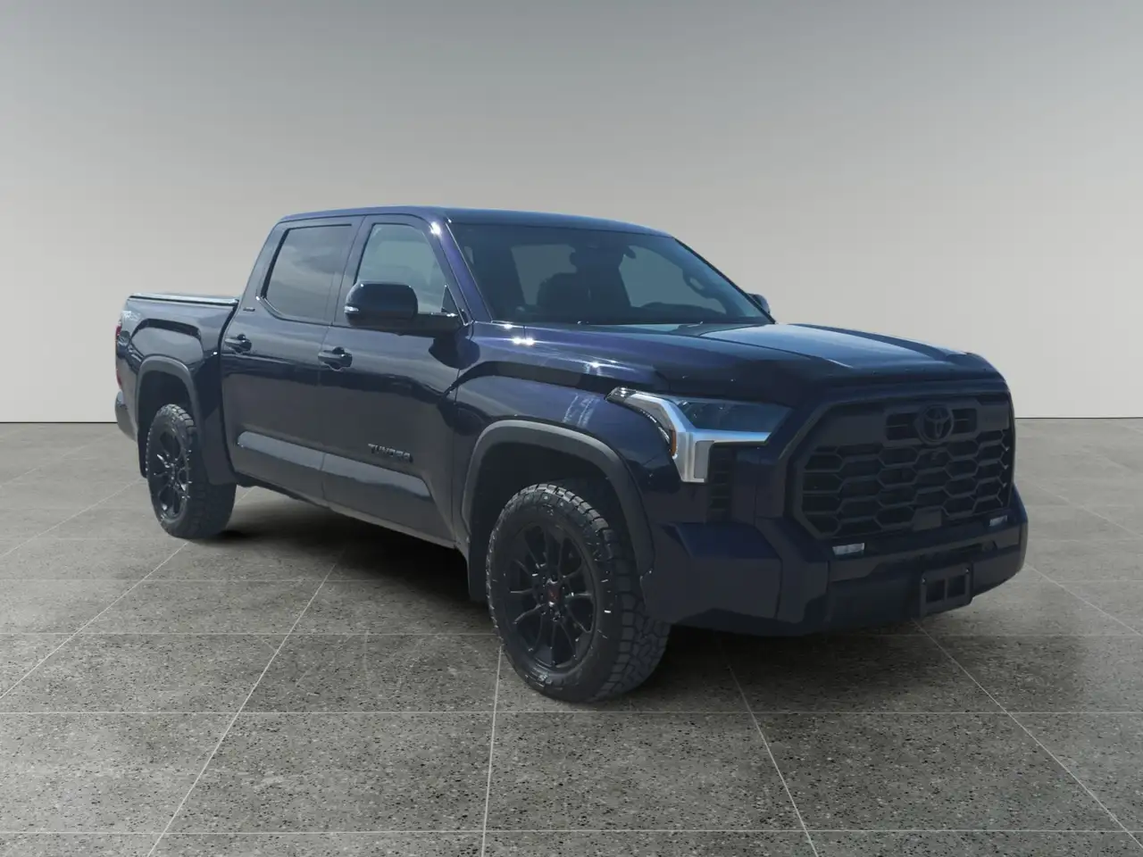 Toyota Tundra снимка Toyota Tundra
