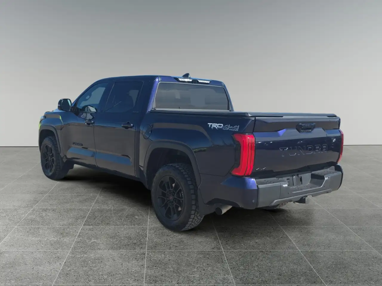 Toyota Tundra снимка Toyota Tundra