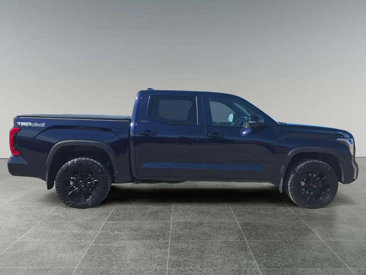 Toyota Tundra снимка Toyota Tundra