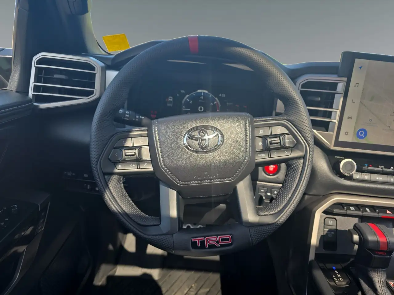 Toyota Tundra снимка Toyota Tundra