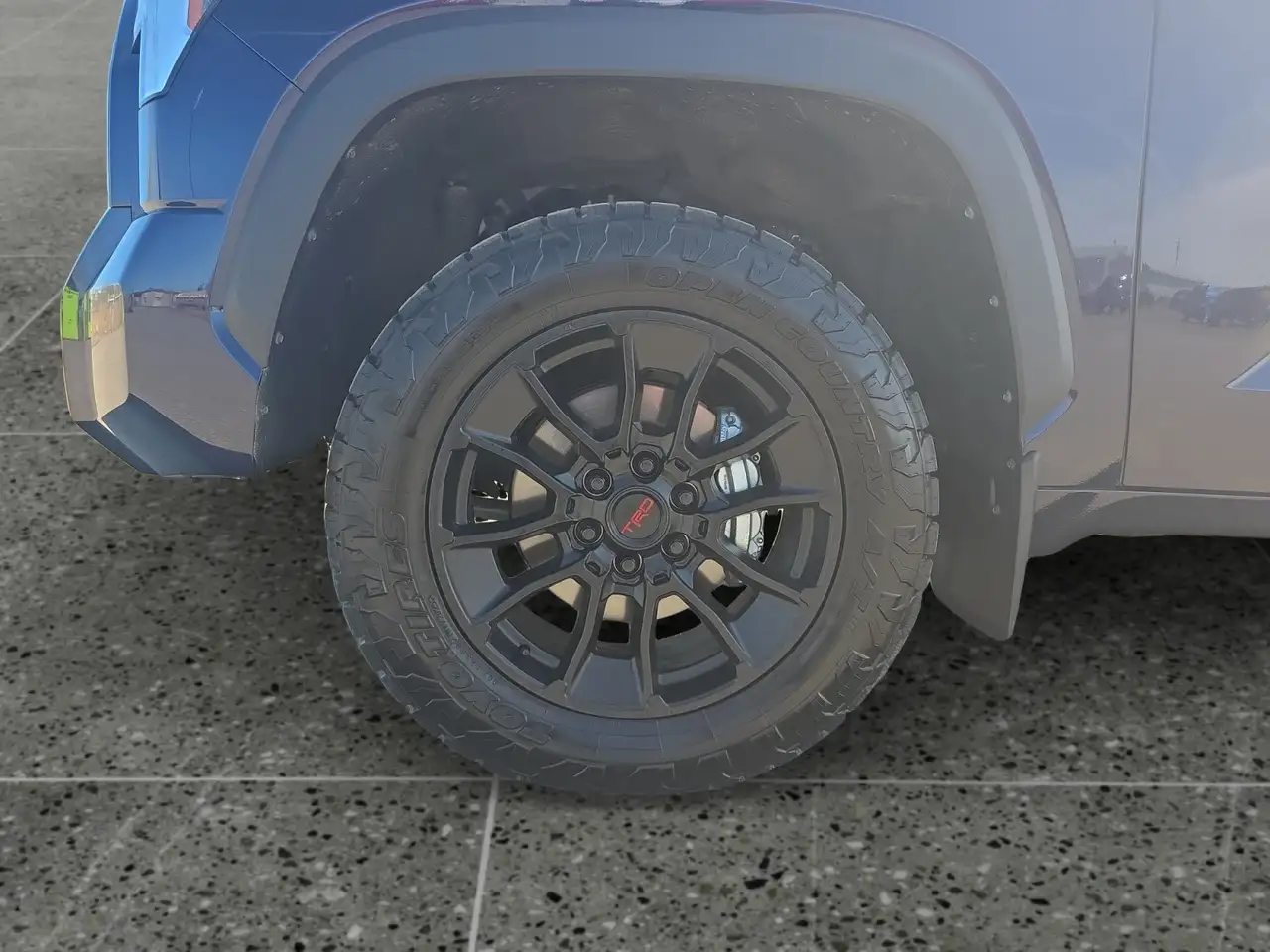 Toyota Tundra снимка Toyota Tundra
