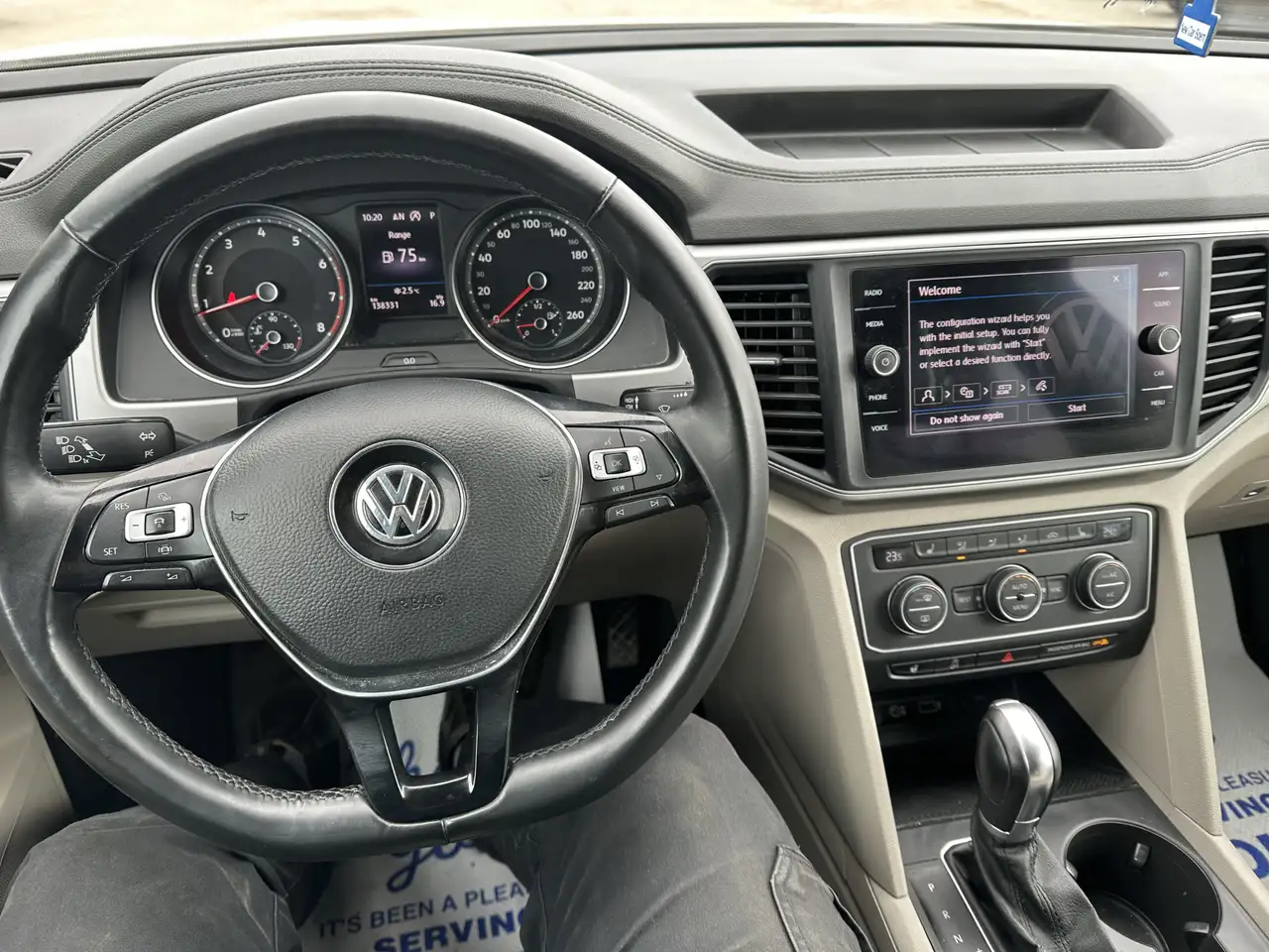 Volkswagen Atlas снимка Volkswagen Atlas