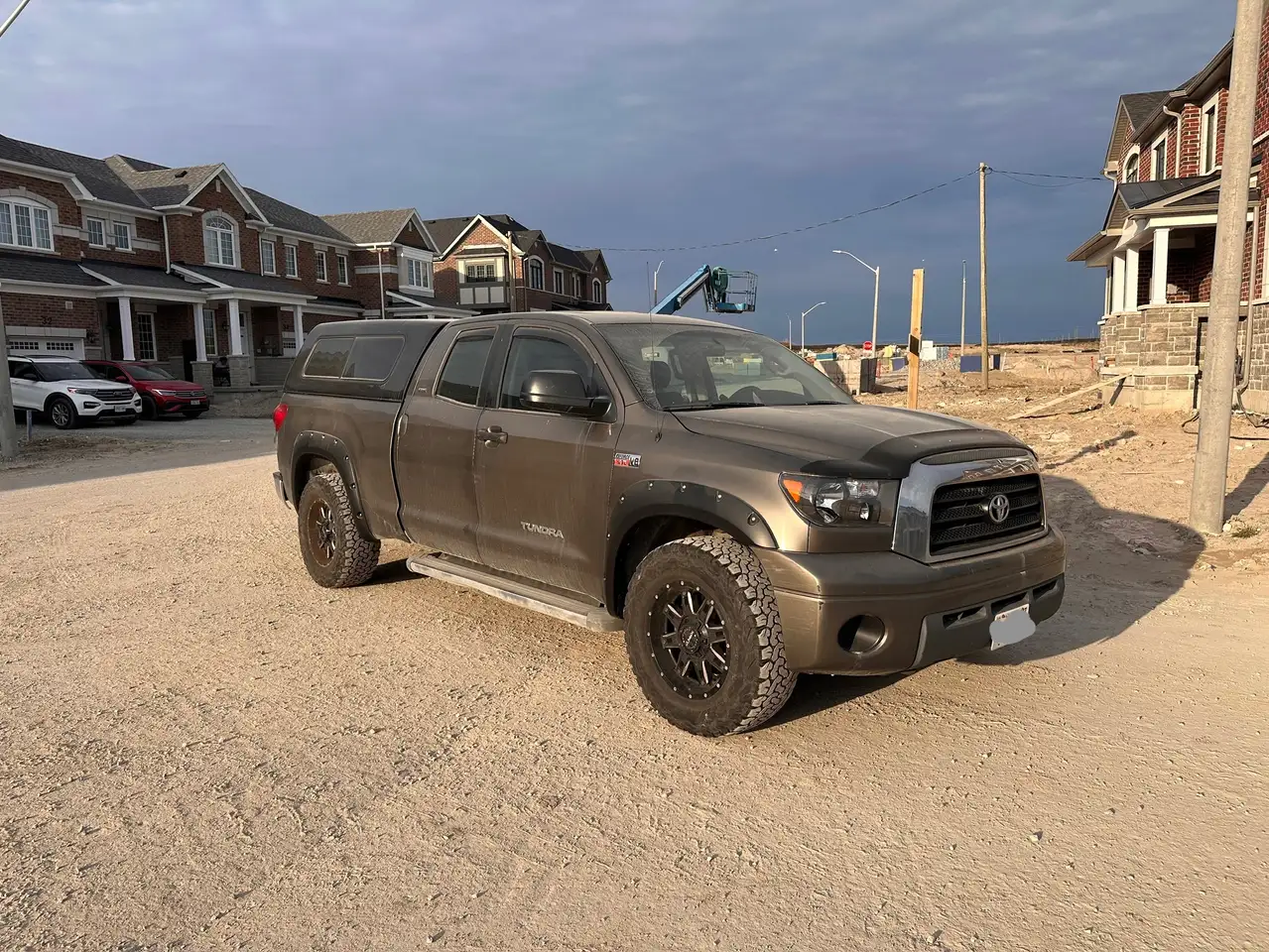 Toyota Tundra снимка Toyota Tundra