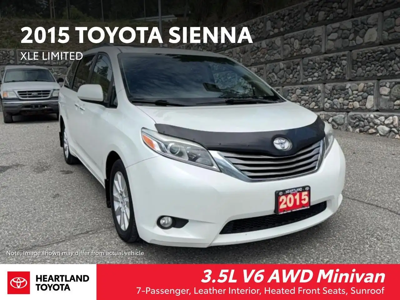 Toyota Sienna photo Toyota Sienna