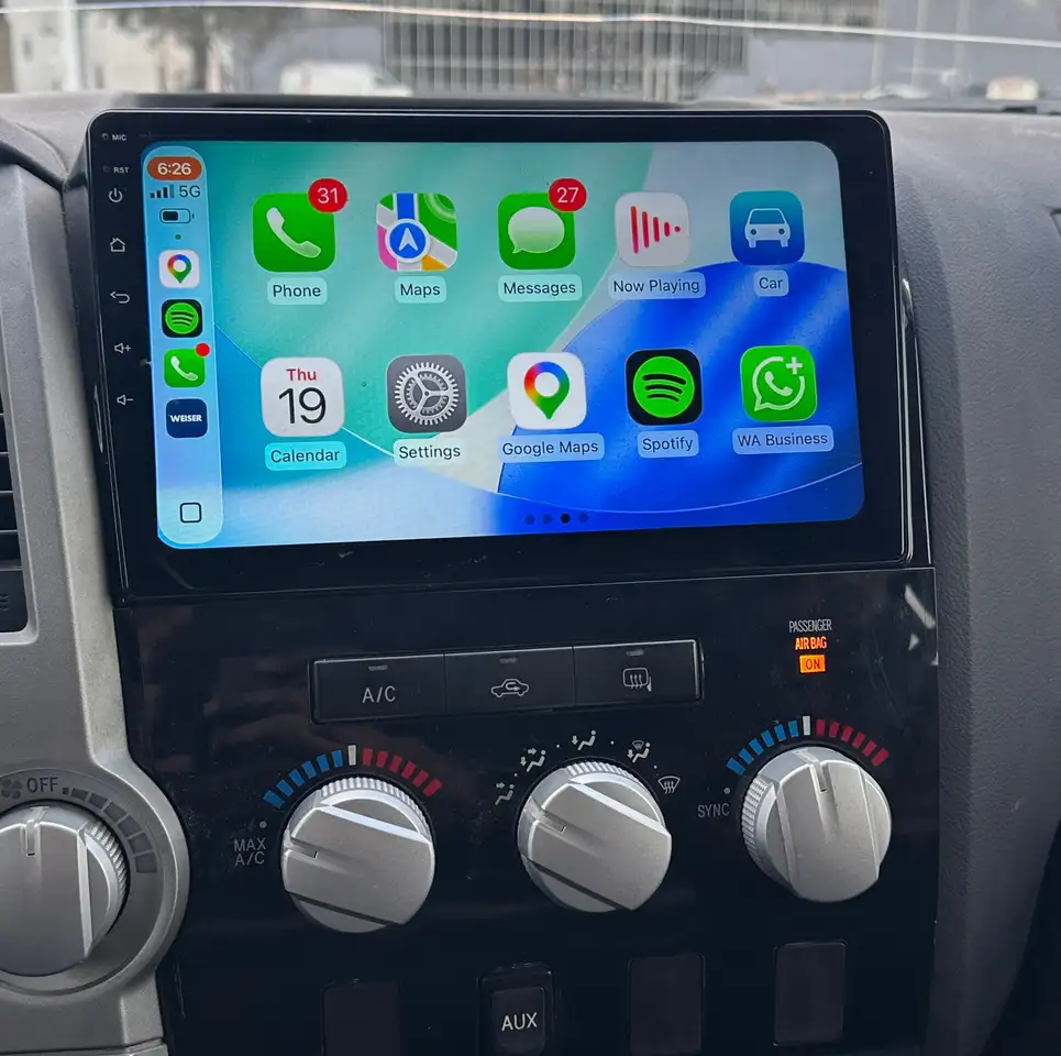 Toyota Tundra снимка Toyota Tundra