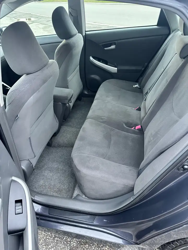Toyota Prius снимка Toyota Prius