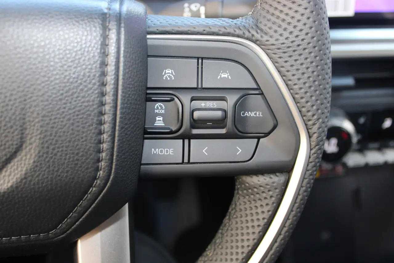 Toyota Tacoma снимка Toyota Tacoma