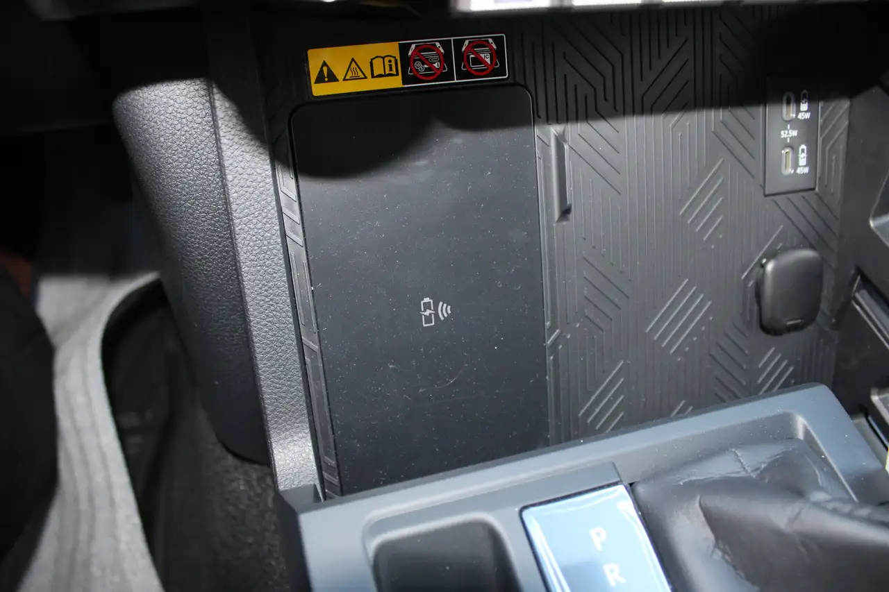 Toyota Tacoma снимка Toyota Tacoma