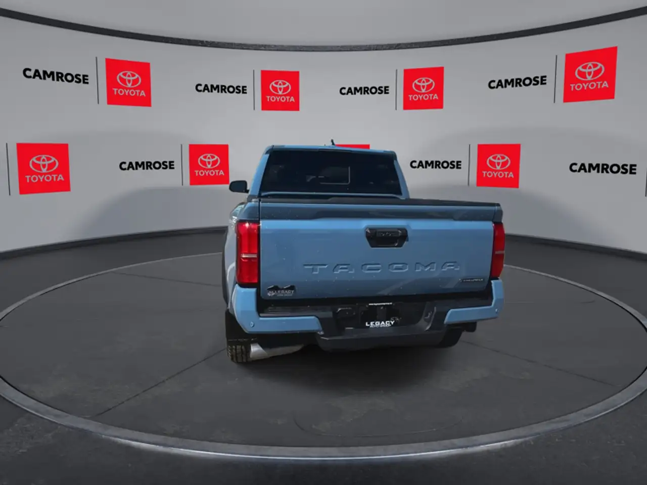 Toyota Tacoma снимка Toyota Tacoma