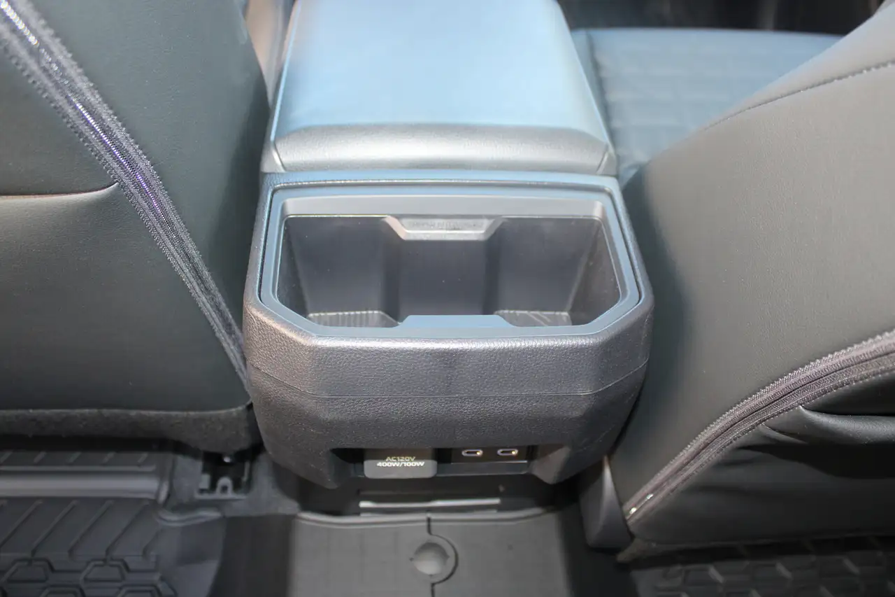 Toyota Tacoma снимка Toyota Tacoma