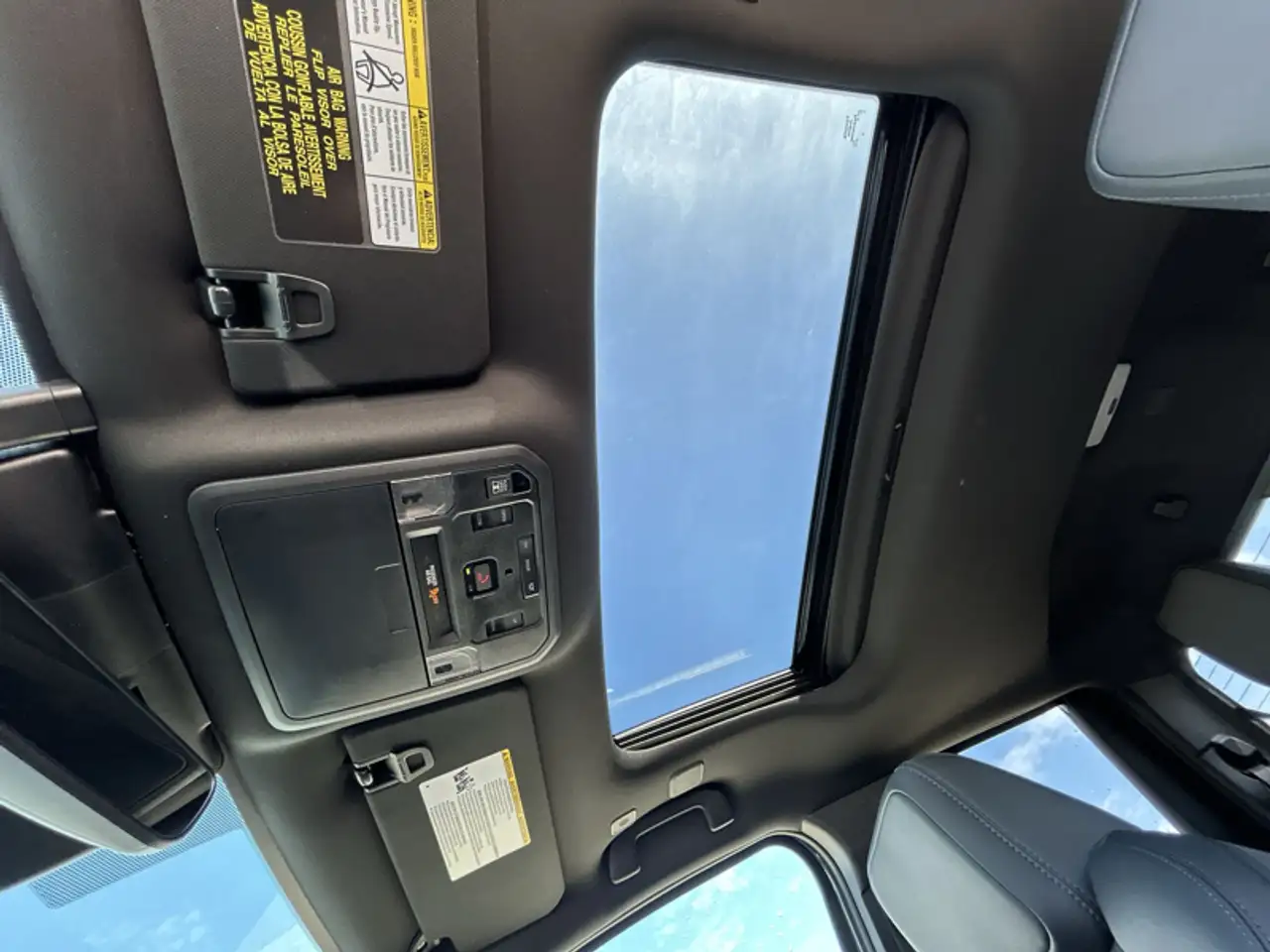 Toyota Tacoma снимка Toyota Tacoma