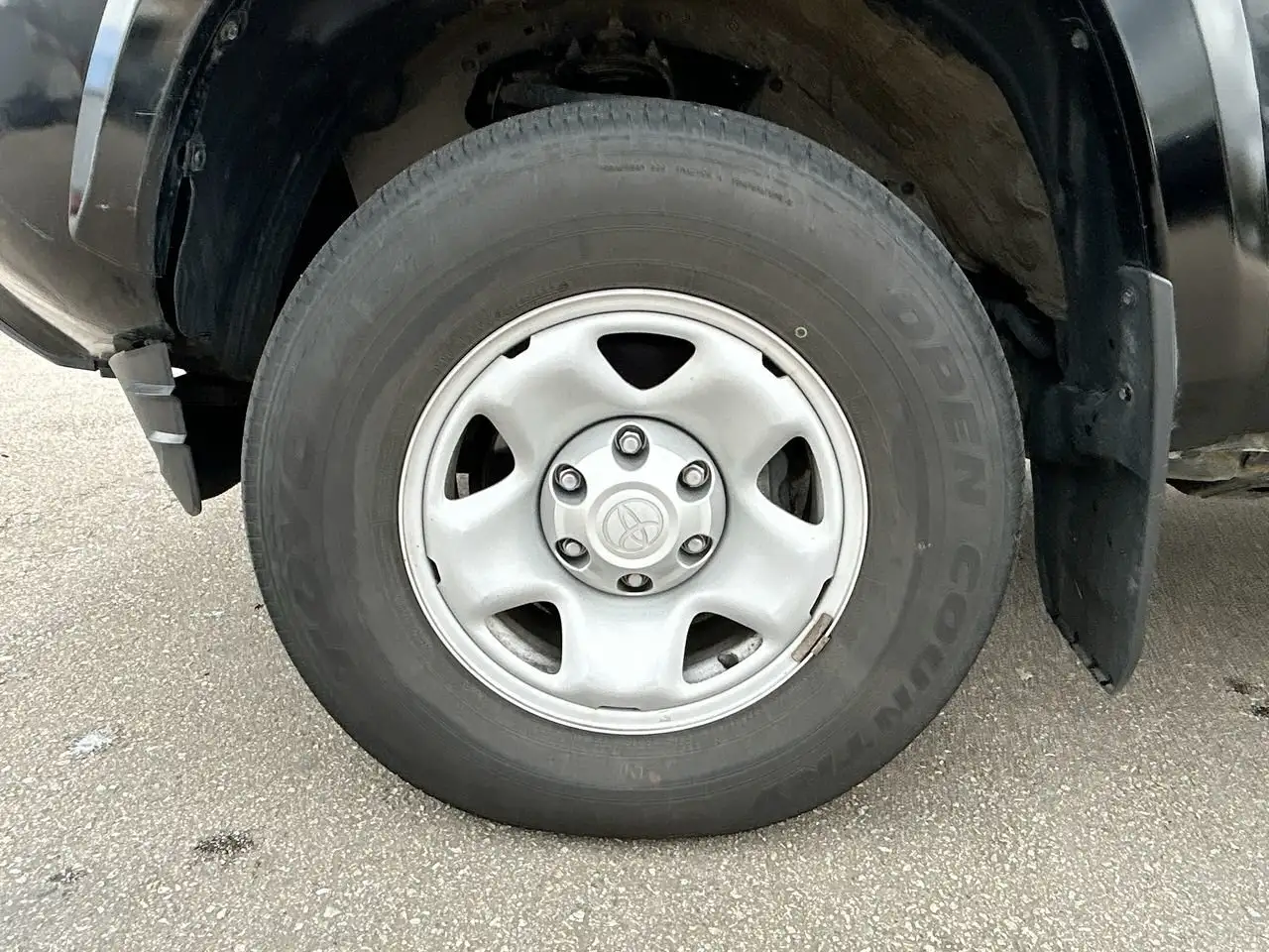 Toyota Tacoma снимка Toyota Tacoma