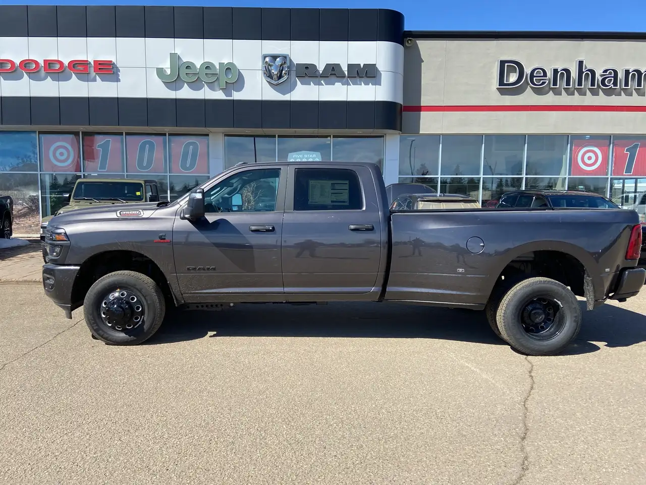 RAM 3500 снимка RAM 3500