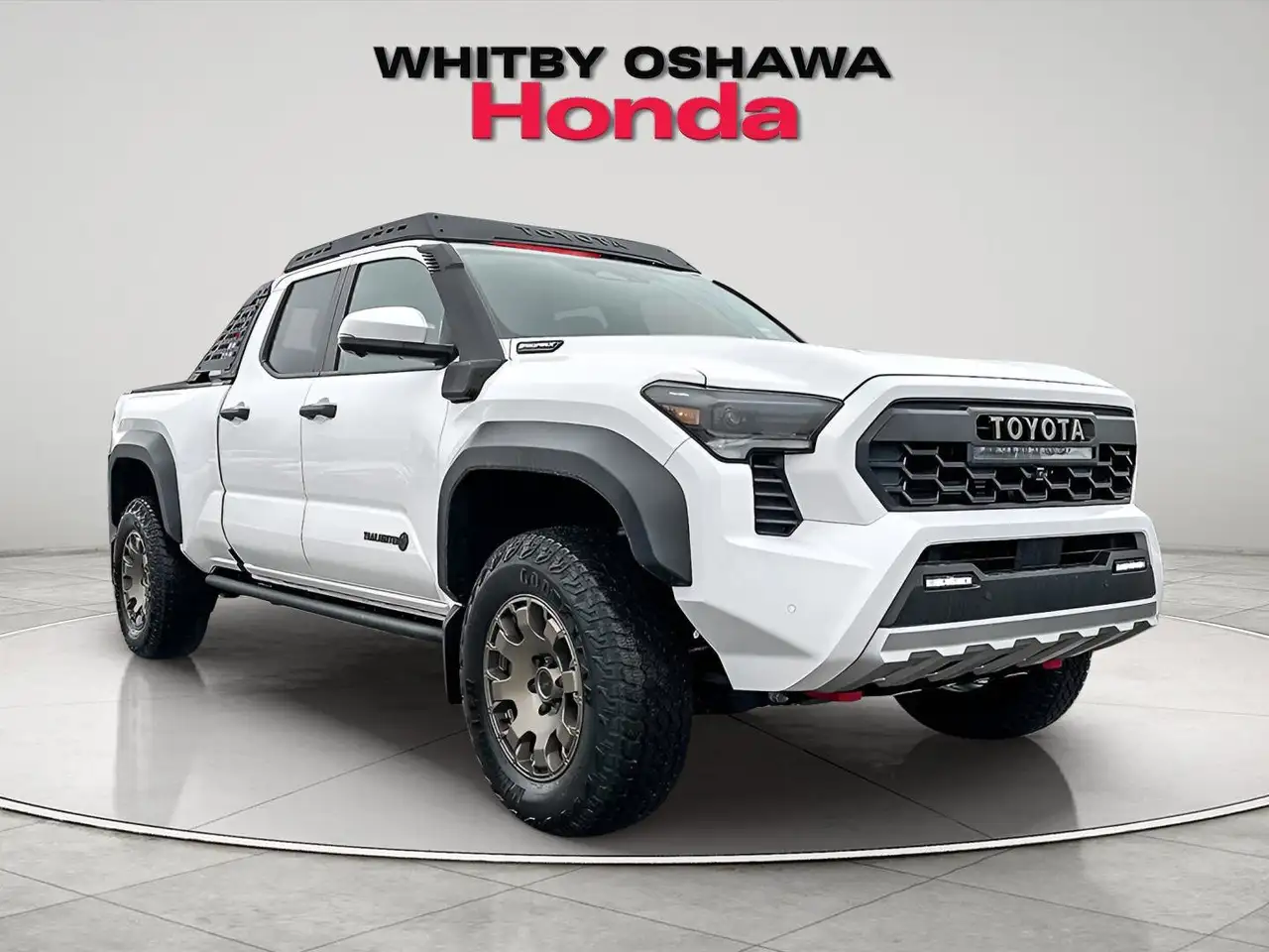 Toyota Tacoma снимка Toyota Tacoma