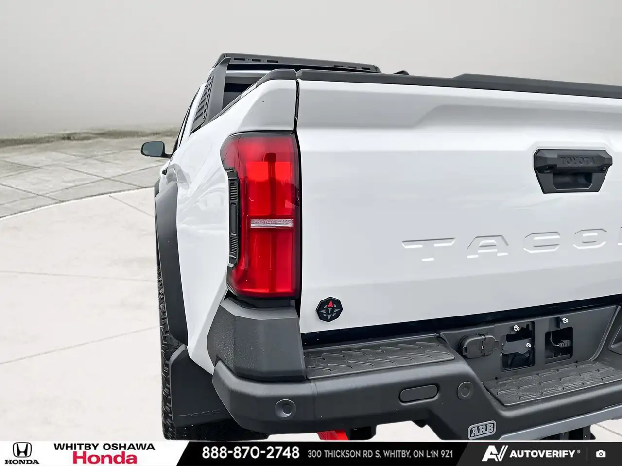 Toyota Tacoma снимка Toyota Tacoma