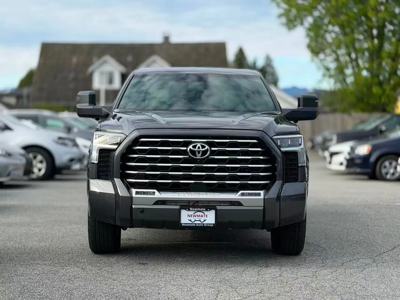 Toyota Tundra снимка Toyota Tundra
