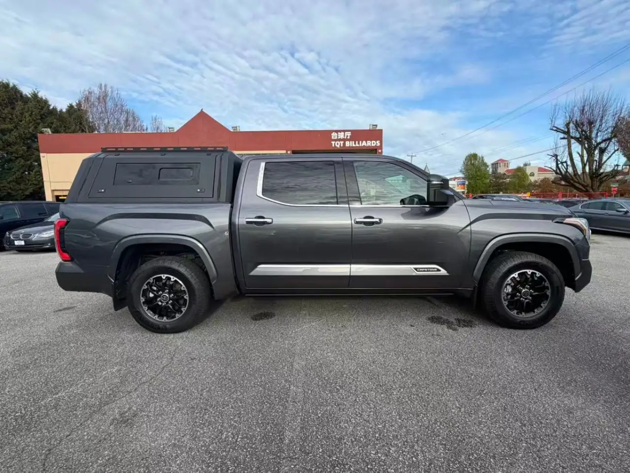 Toyota Tundra снимка Toyota Tundra
