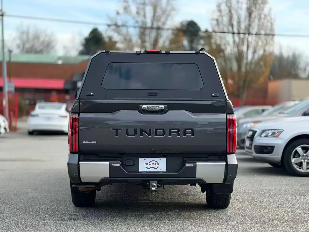 Toyota Tundra снимка Toyota Tundra
