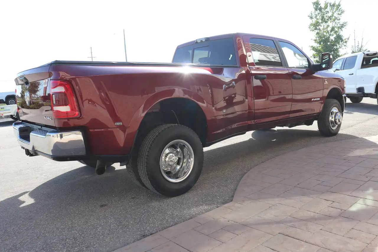 RAM 3500 снимка RAM 3500