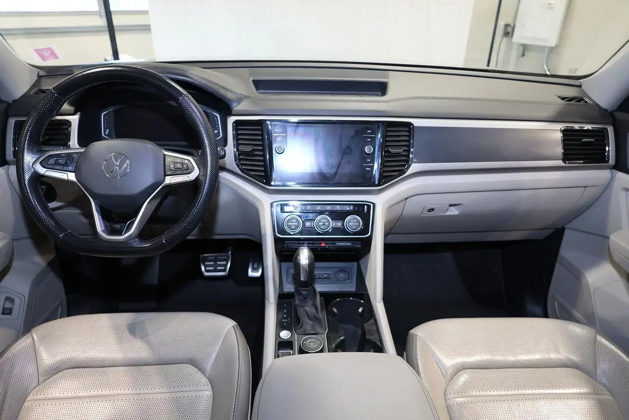 Volkswagen Atlas снимка Volkswagen Atlas