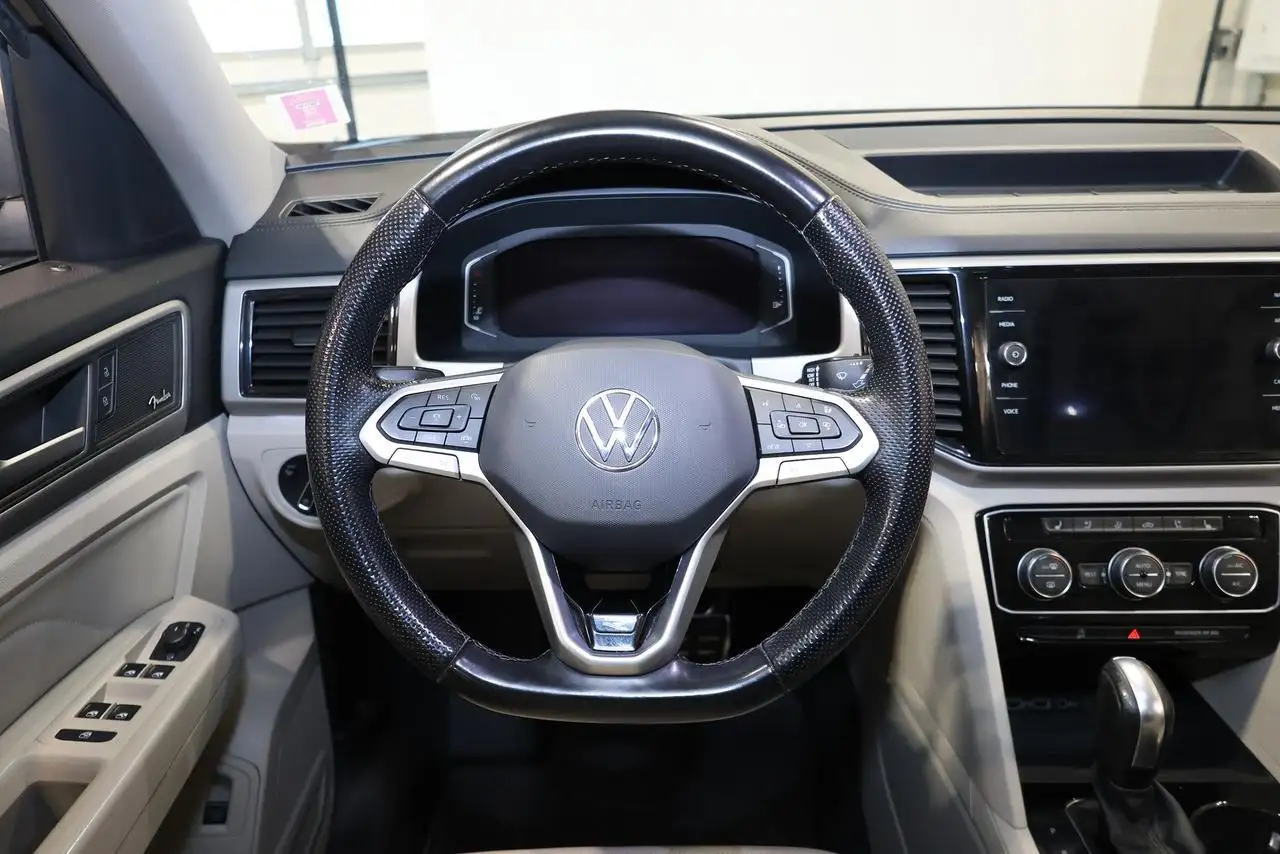 Volkswagen Atlas снимка Volkswagen Atlas