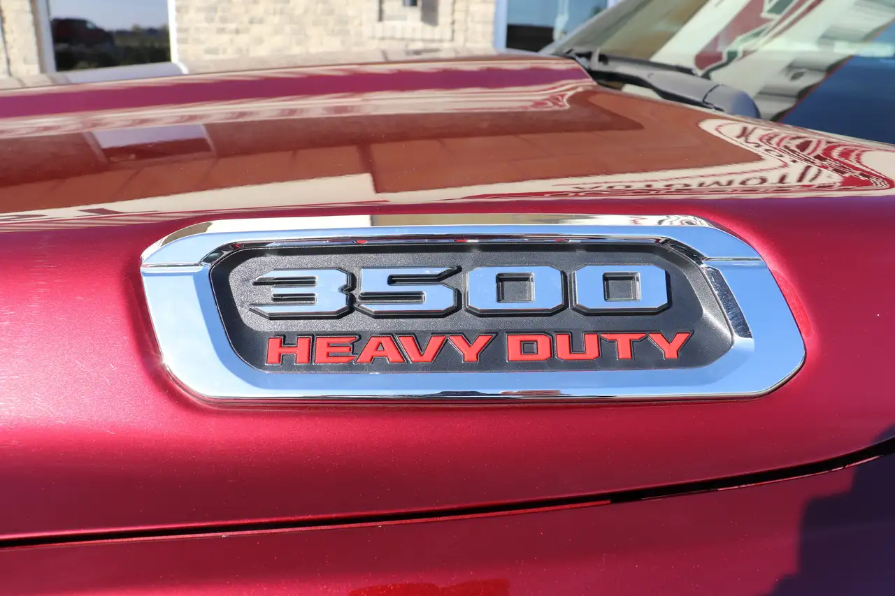 RAM 3500 снимка RAM 3500