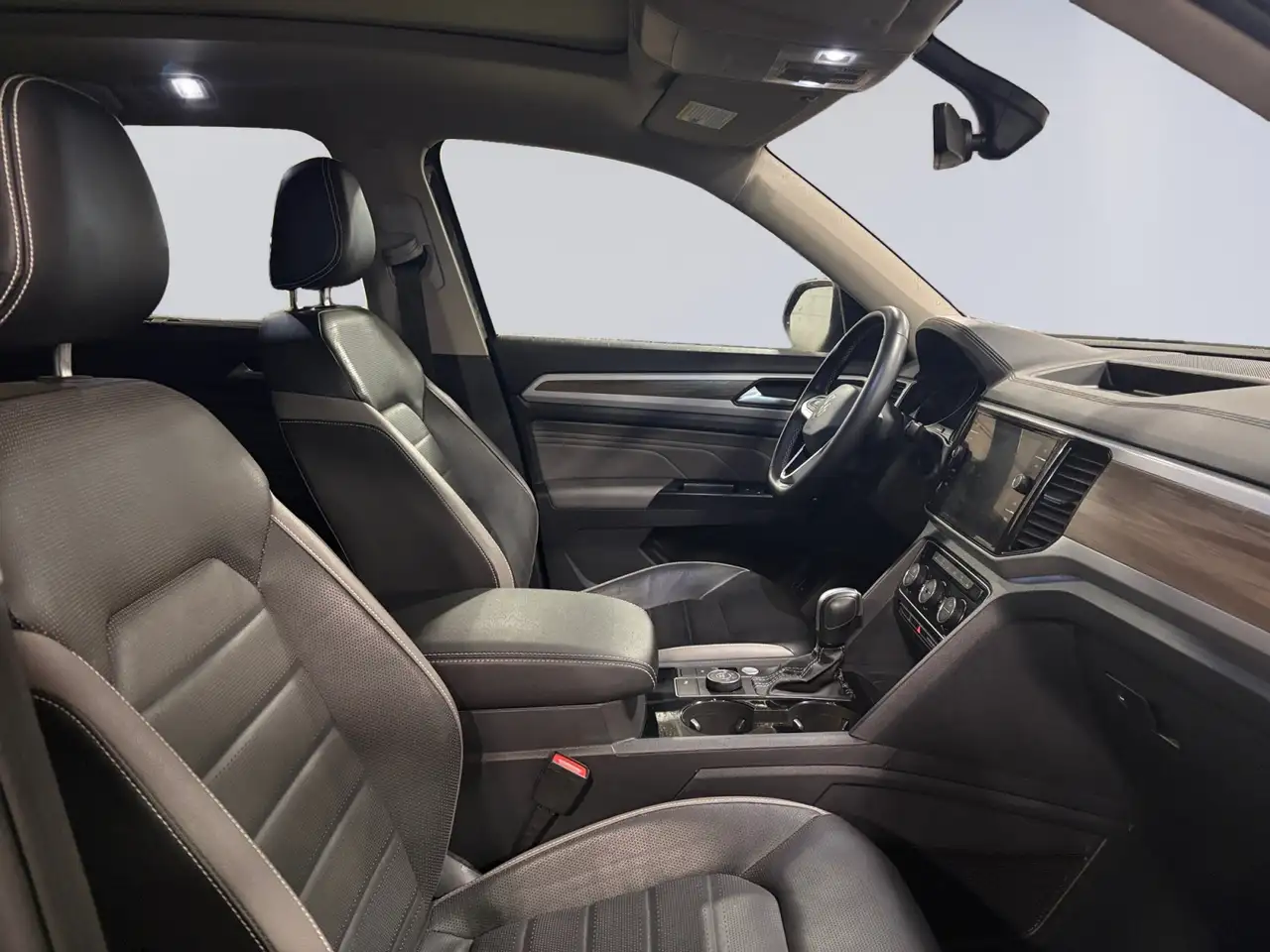 Volkswagen Atlas снимка Volkswagen Atlas