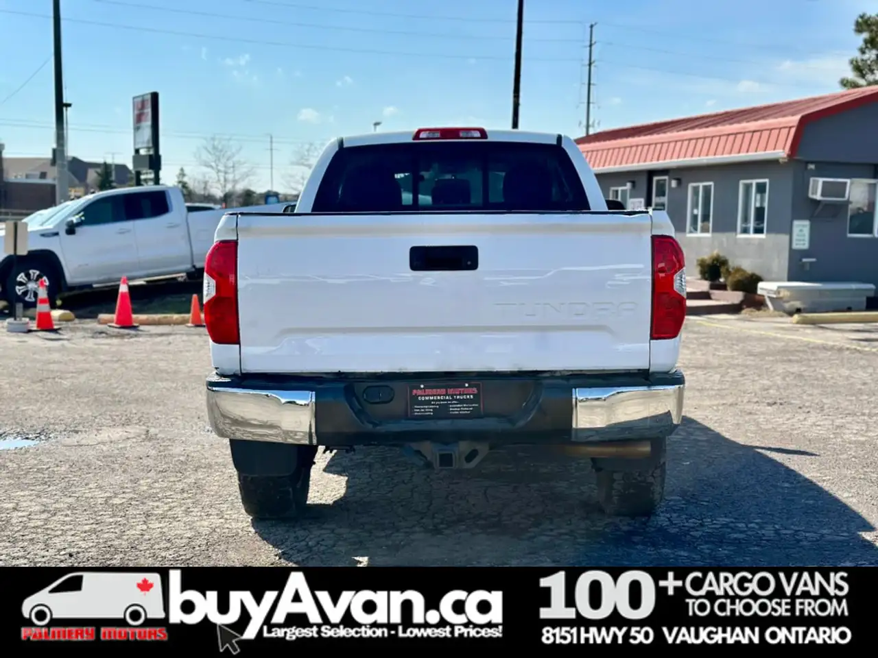 Toyota Tundra снимка Toyota Tundra