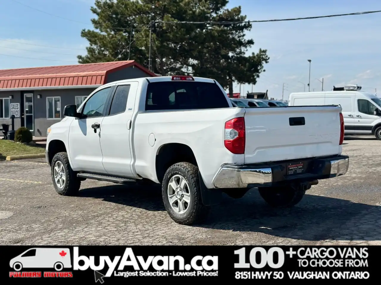 Toyota Tundra снимка Toyota Tundra