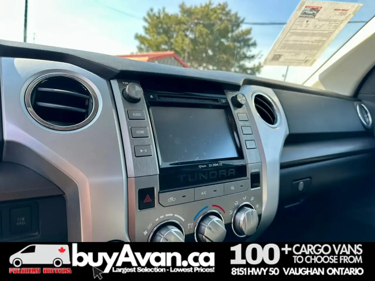 Toyota Tundra снимка Toyota Tundra