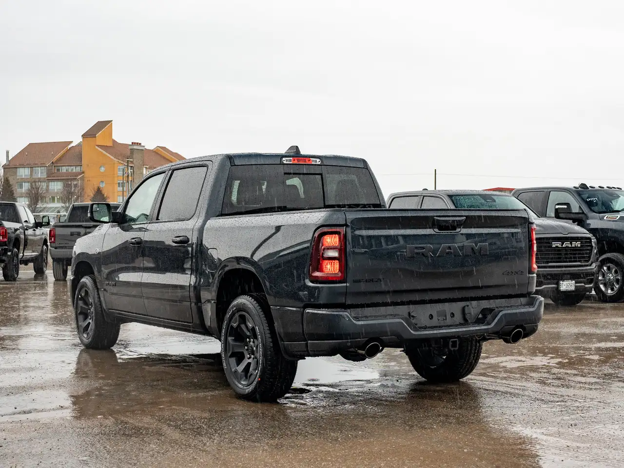RAM 1500 photo RAM 1500