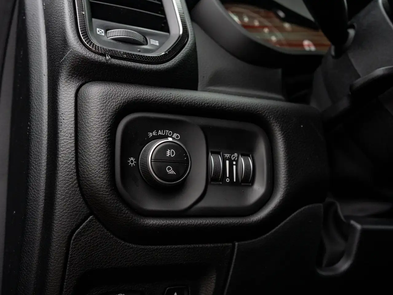 RAM 1500 photo RAM 1500