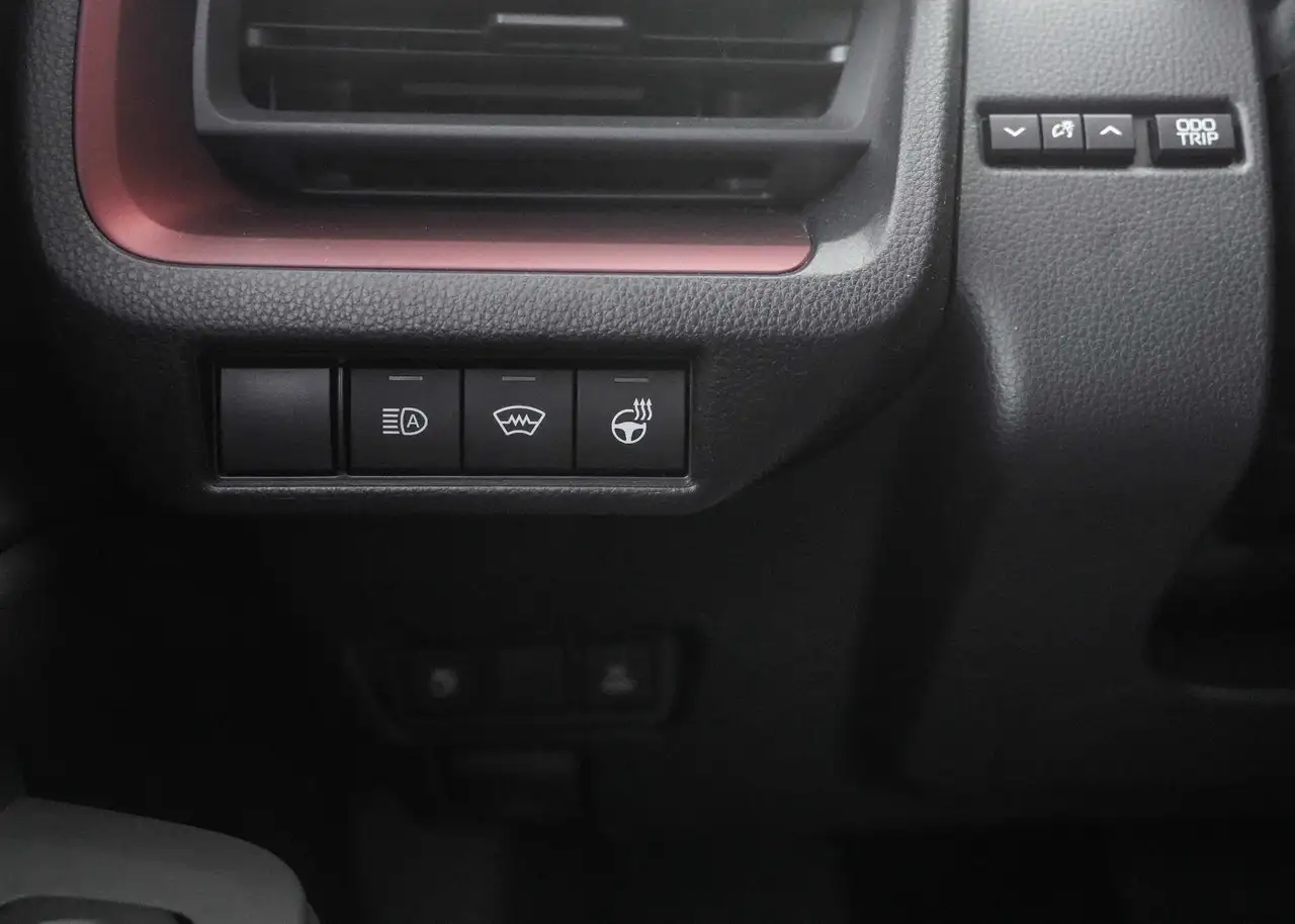 Toyota Prius Prime снимка Toyota Prius Prime