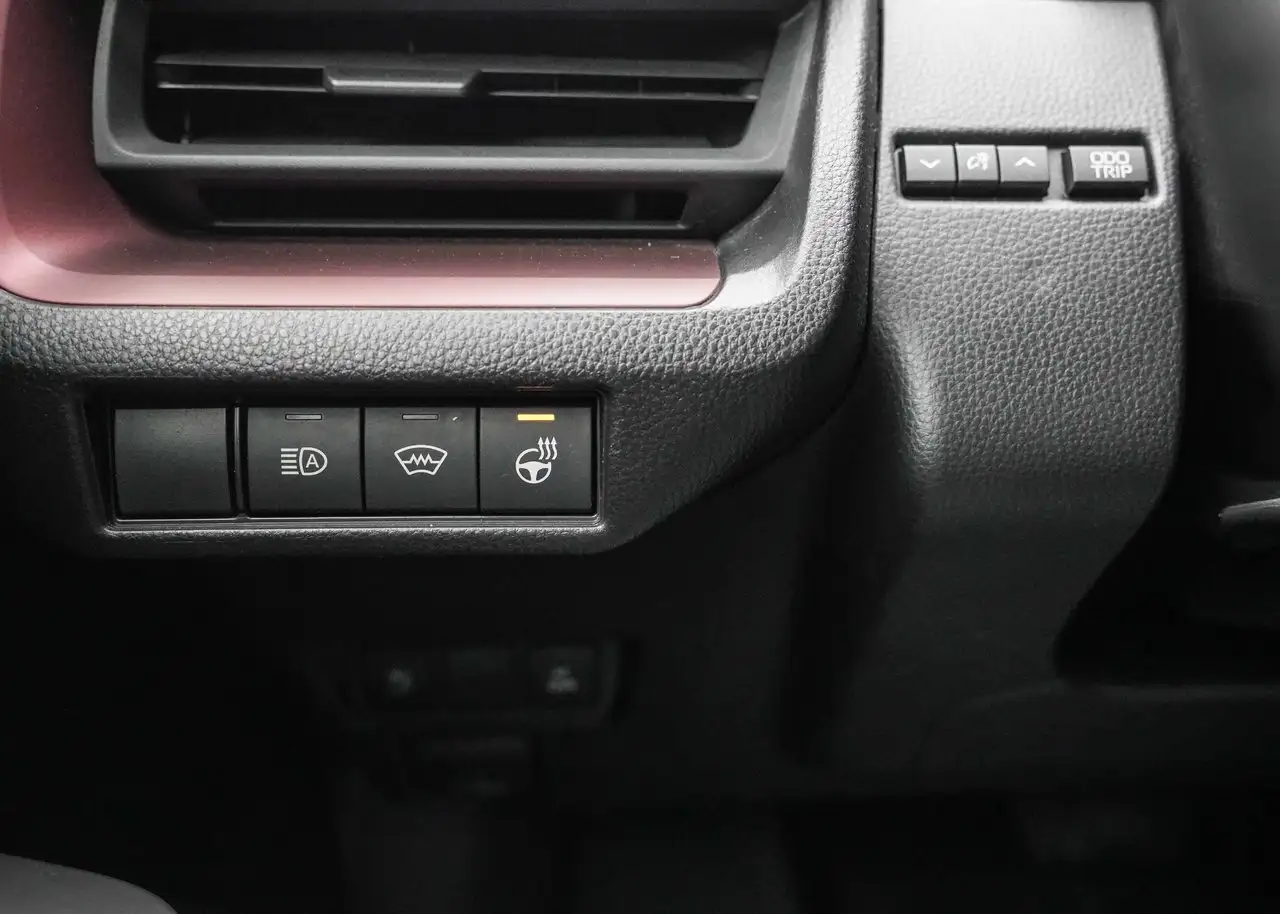 Toyota Prius Prime снимка Toyota Prius Prime
