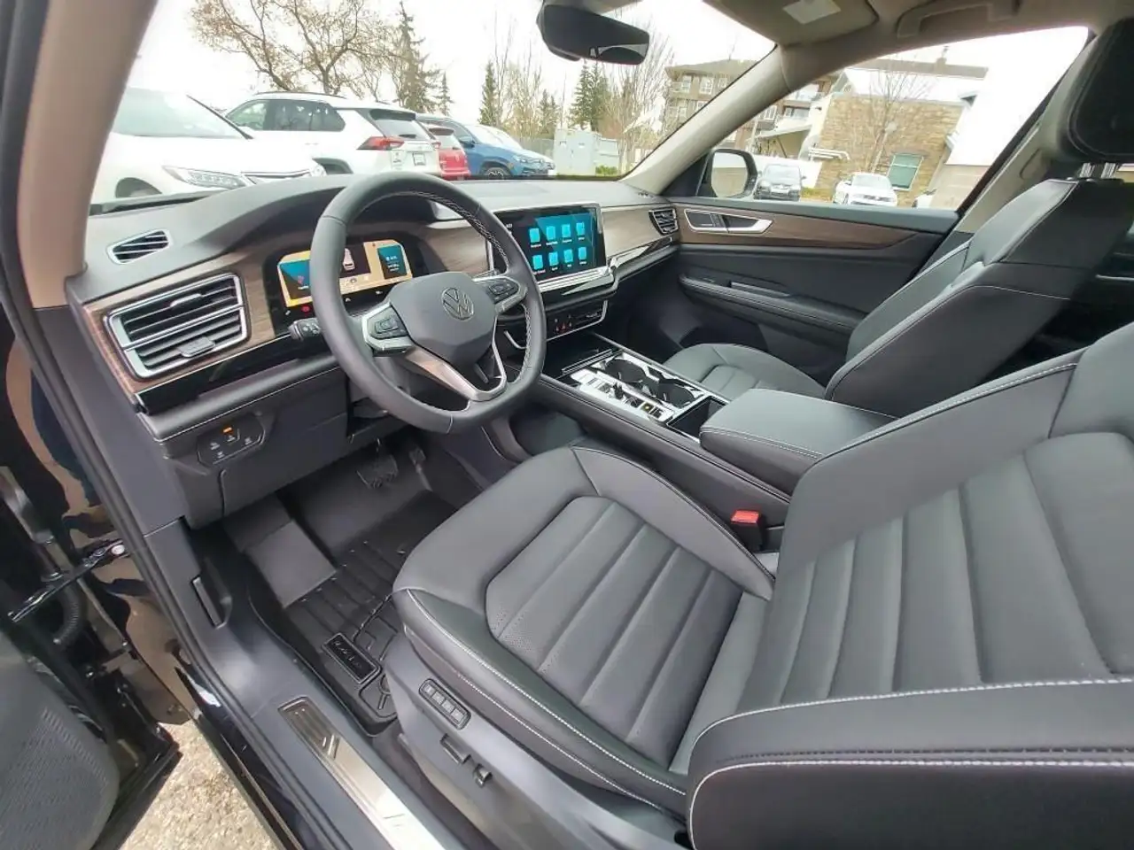 Volkswagen Atlas снимка Volkswagen Atlas